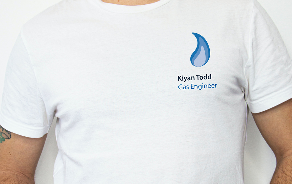 Branded workwear – Direct Gas a man wearing a white t-shirt with logo design